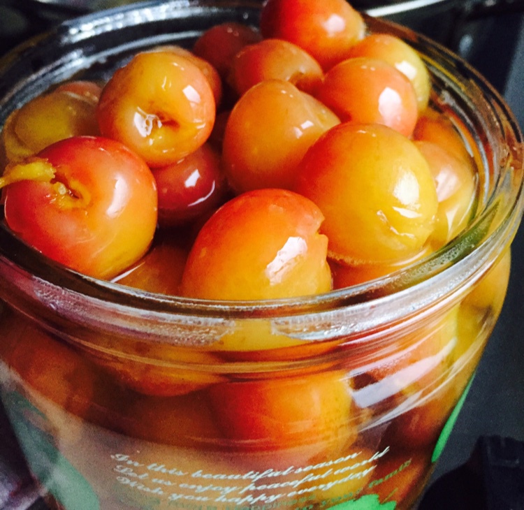 遇到无数兵的秀才做的糖渍樱桃(罐头)