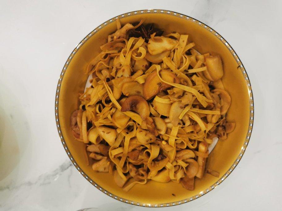 孜然豆皮杏鲍菇