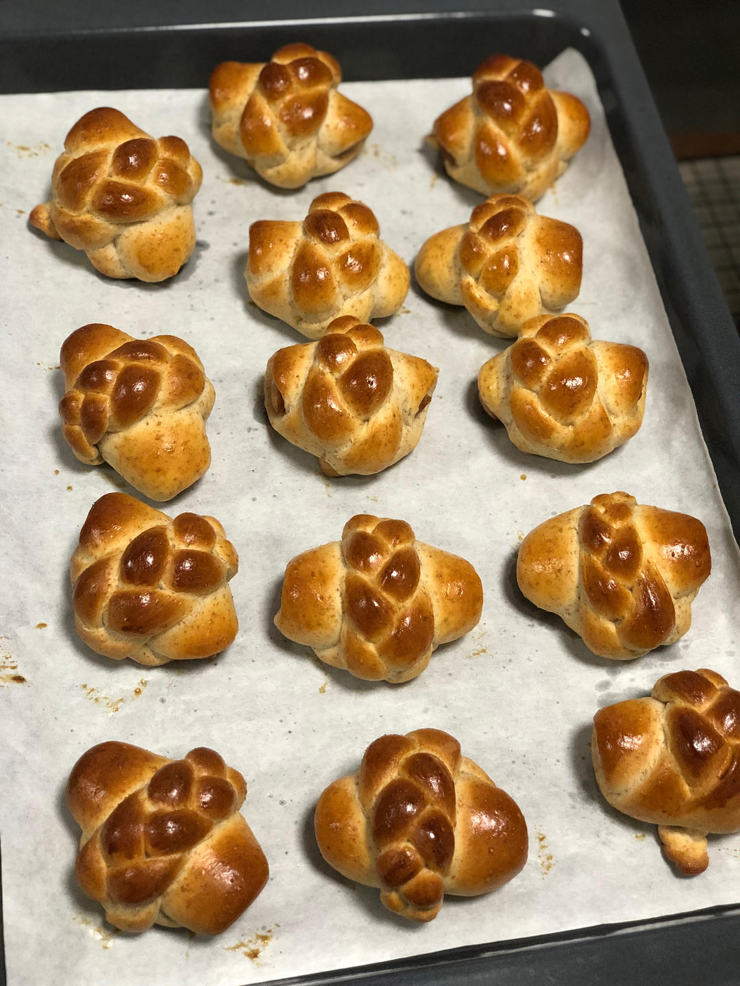 美味肠仔包 香肠面包