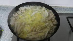 【快手】白菜汆丸子的做法 步骤8