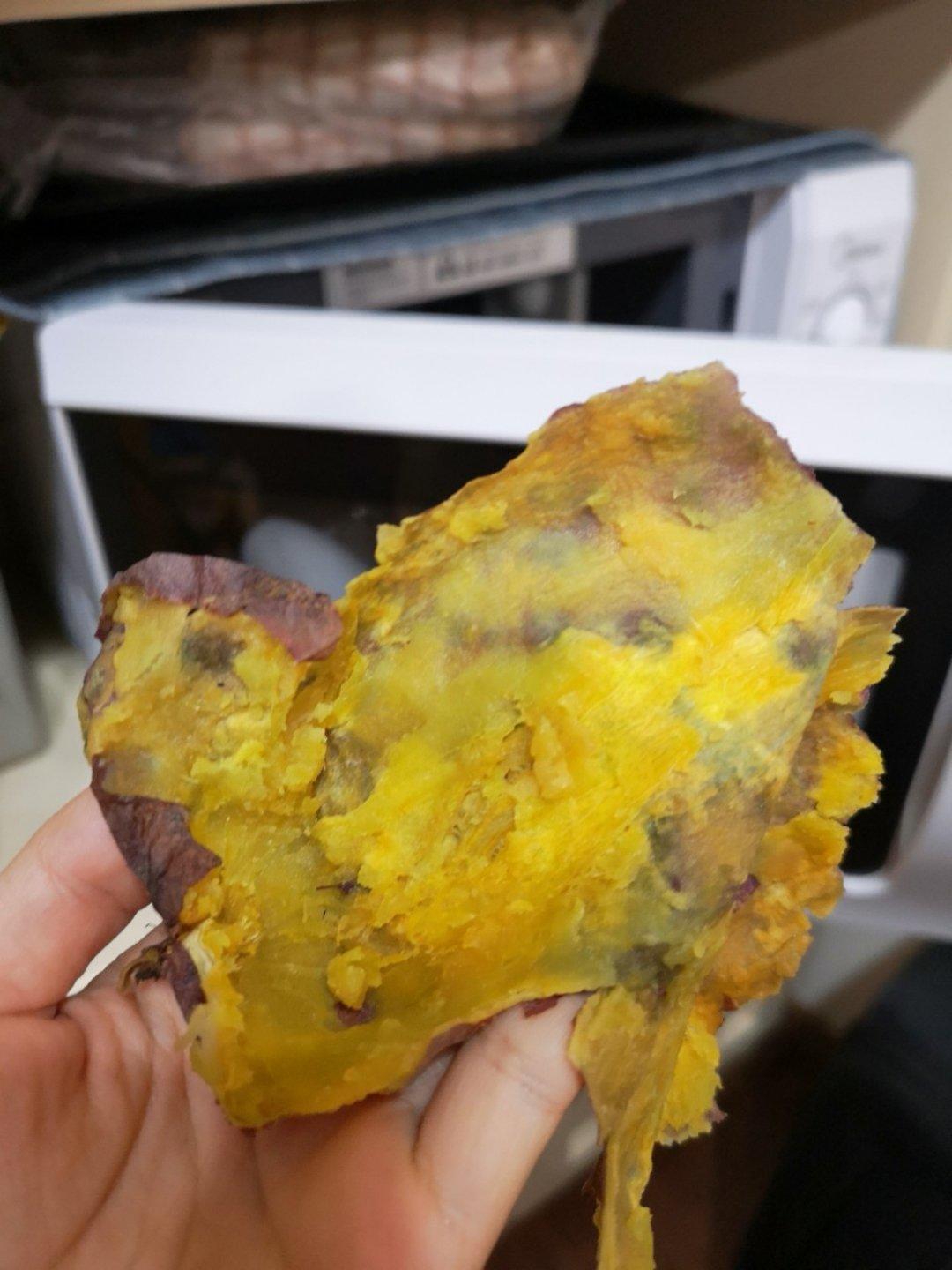 弯弯的月亮6ylr做的微波炉烤红薯