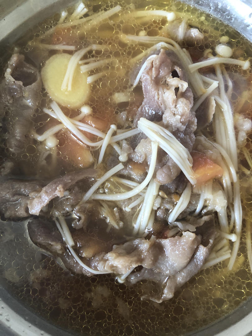 快手开胃菜－番茄肥牛金针菇