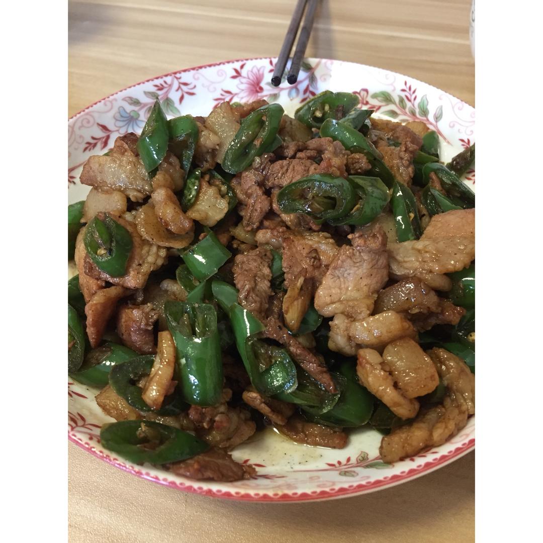 农家小炒肉【记忆中勾魂的油汤】