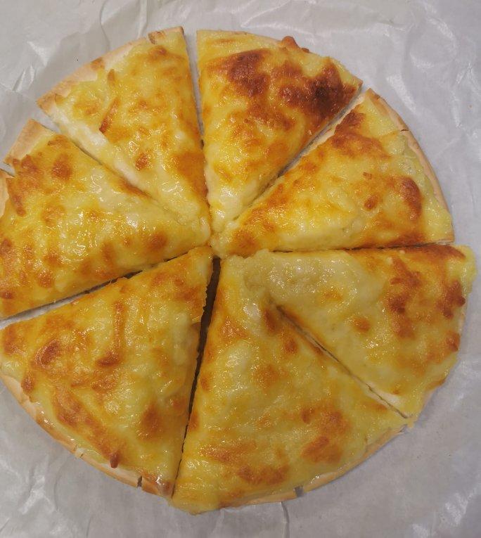 简易版薄底榴莲披萨