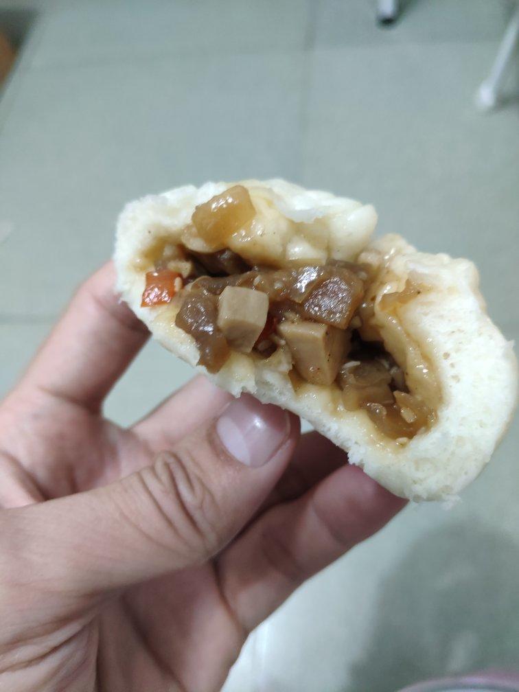 茄子杏鲍菇包子