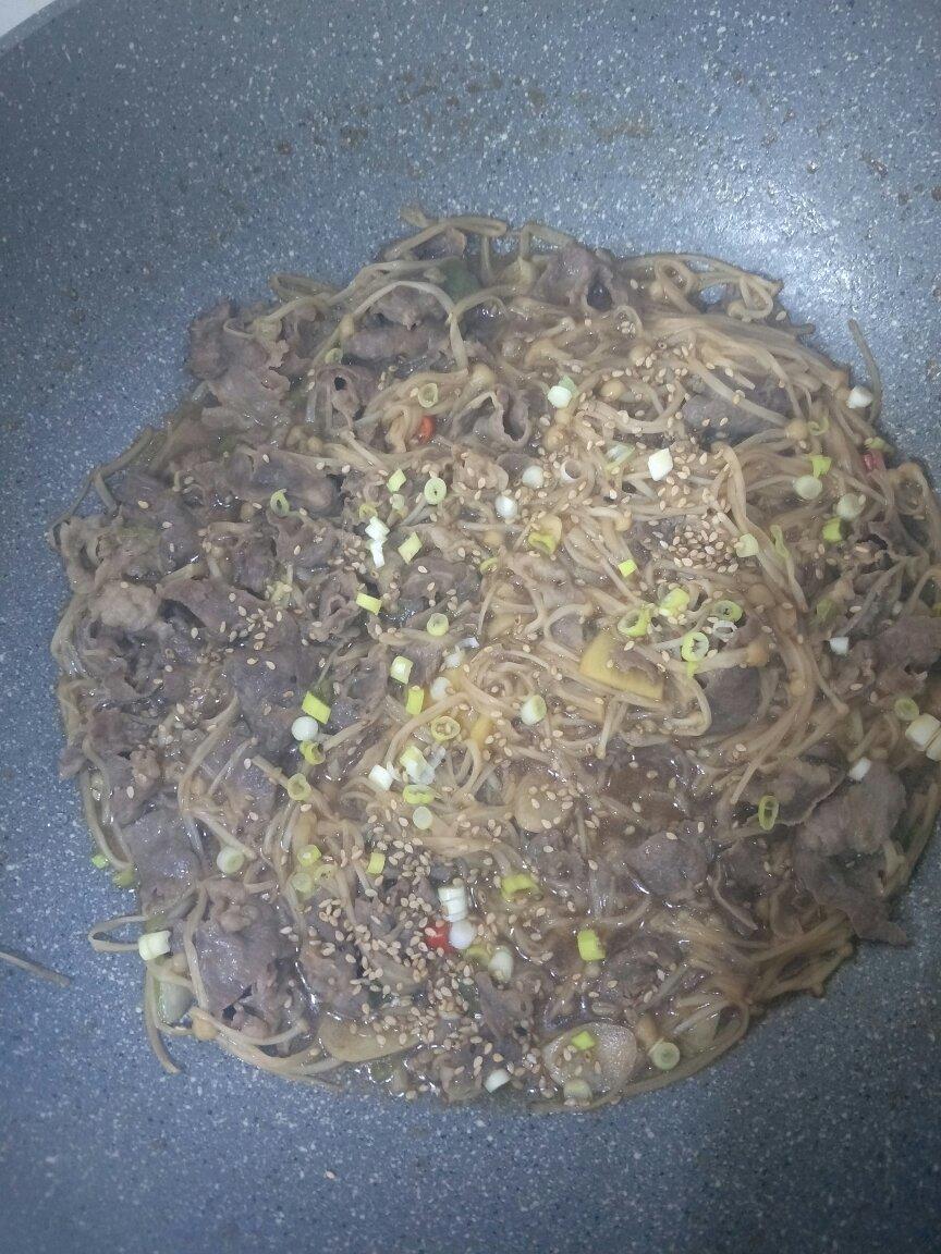 肥牛金针菇