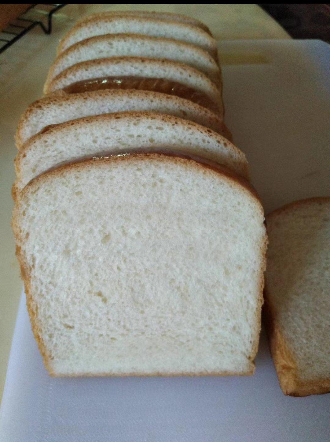 清清爽爽乳香吐司