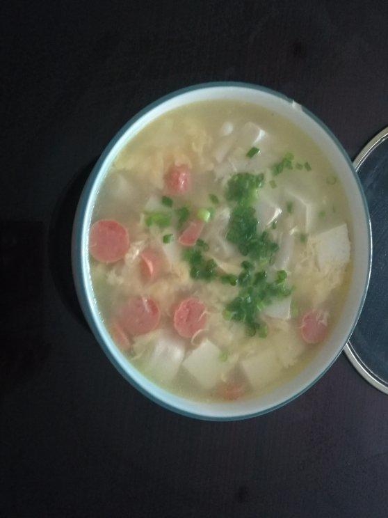 鲜美蘑菇豆腐汤