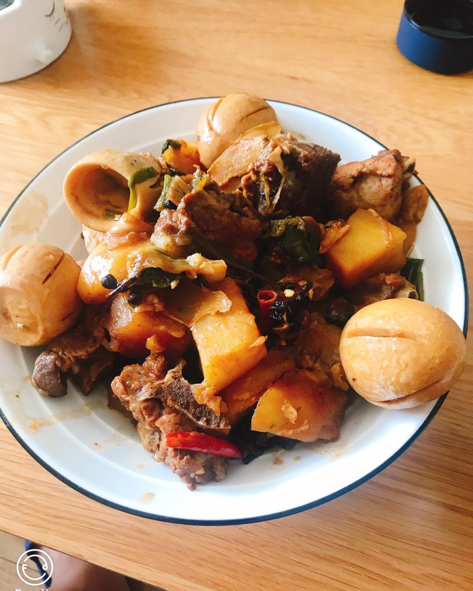 土豆炖排骨