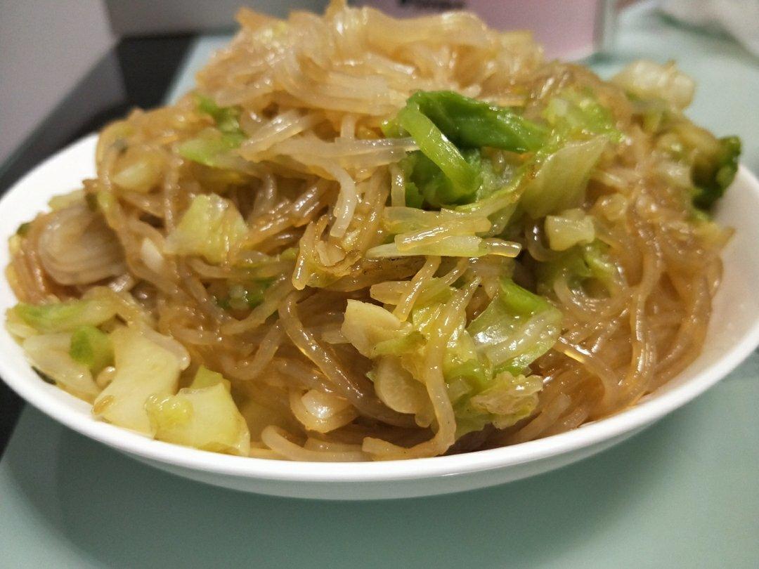 圆白菜炒粉条