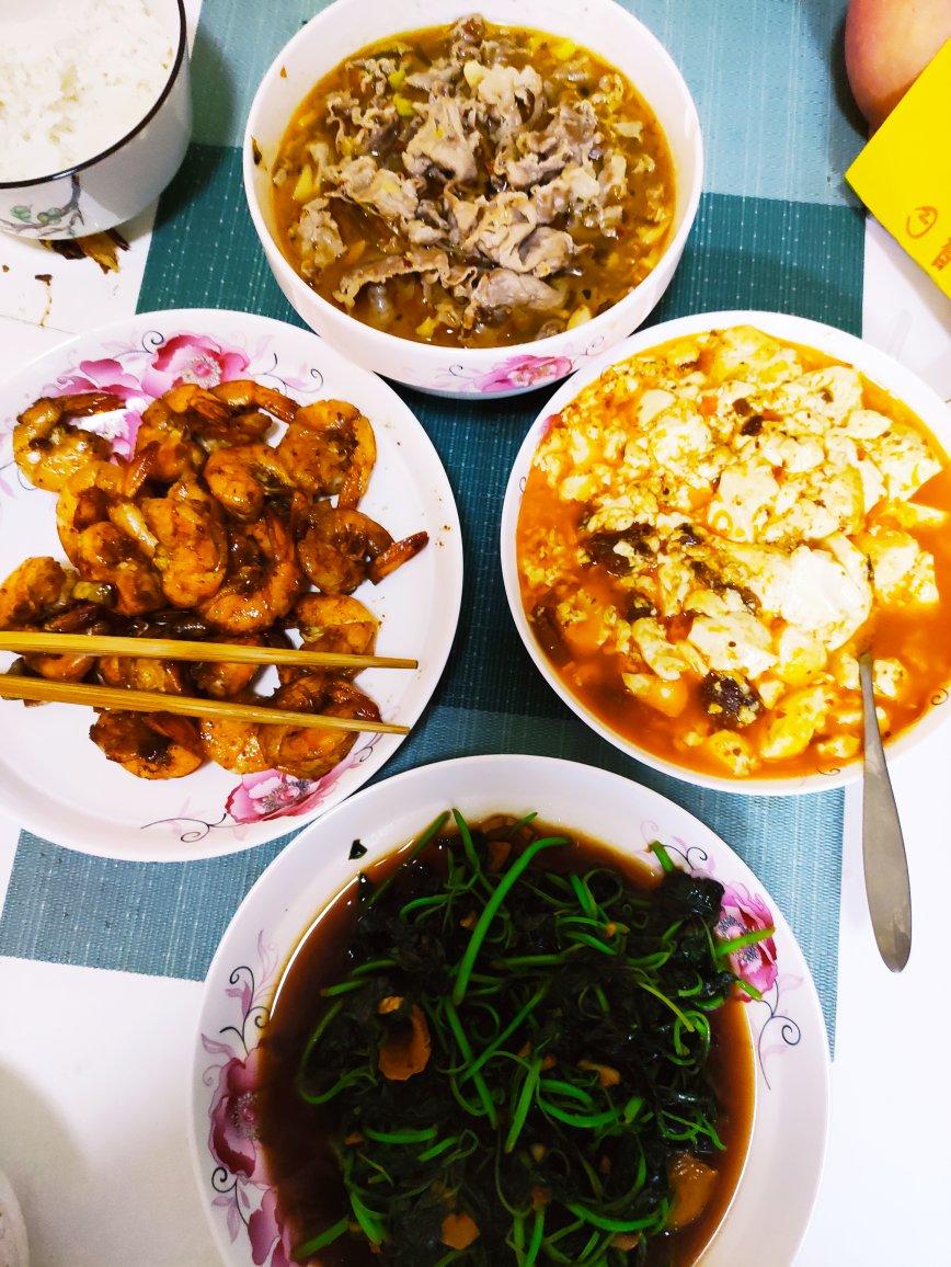 香菇炒肉