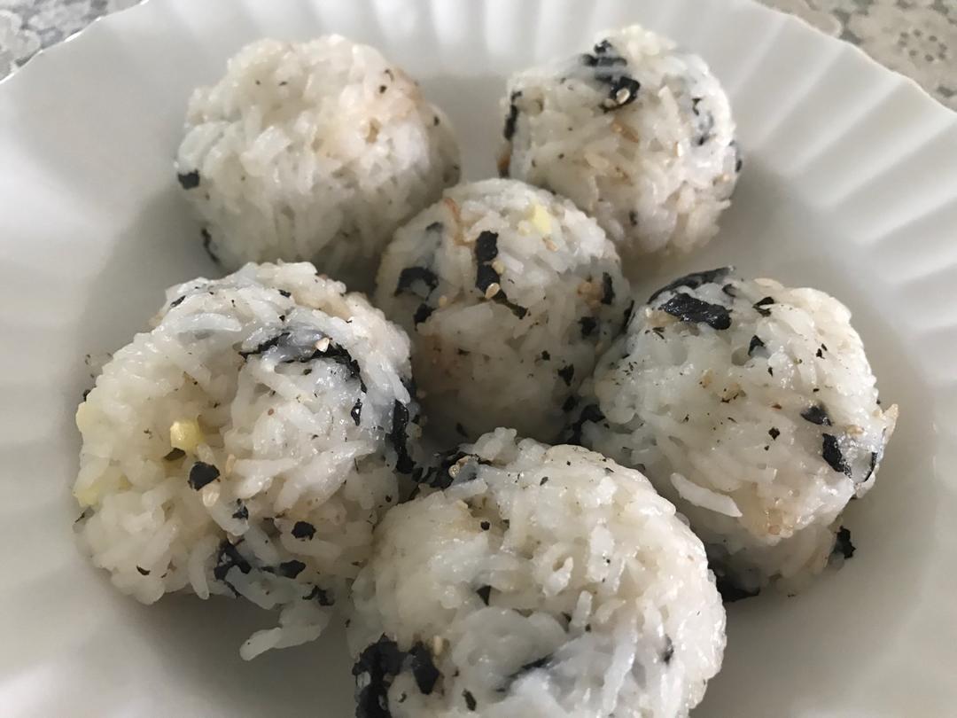 烤饭团
