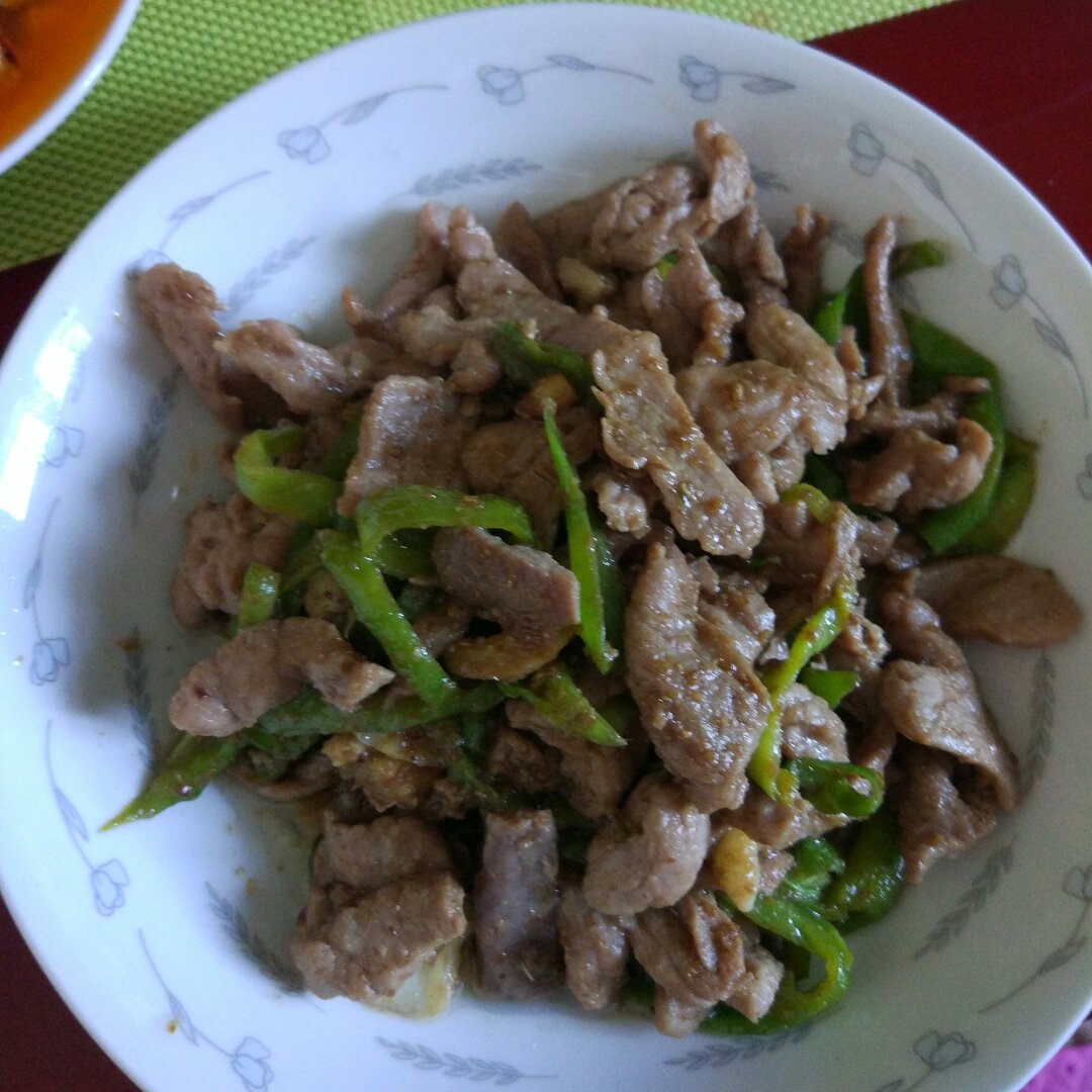 孜然青椒炒肉