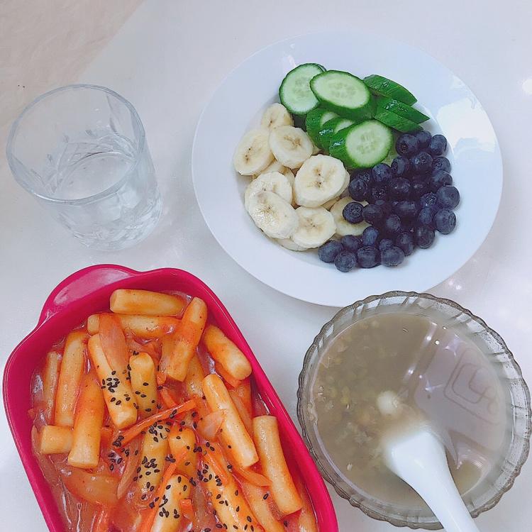 韩式辣炒年糕（or网红芝士套路之芝心年糕）