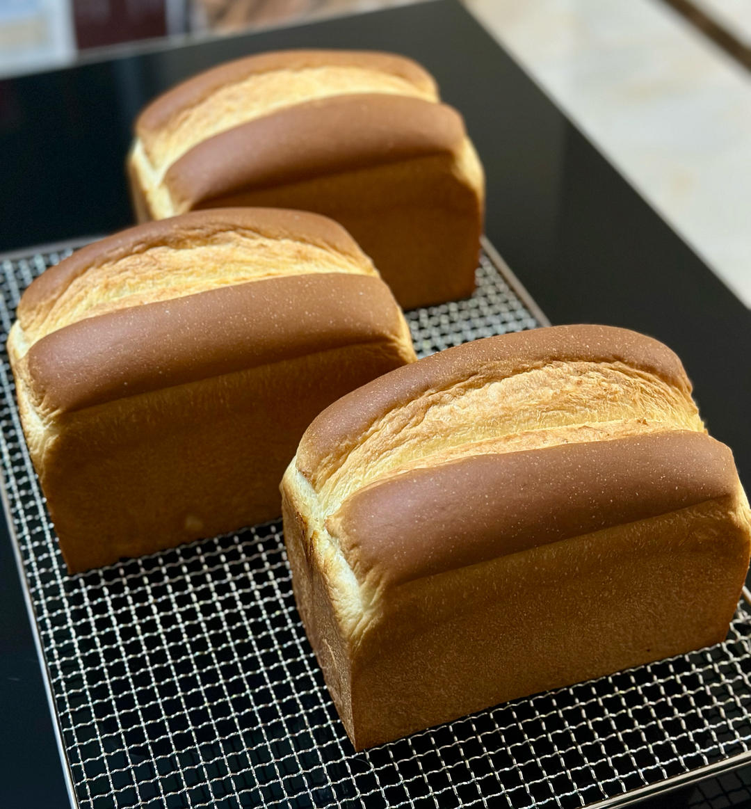 超软鲜牛乳巨蛋吐司