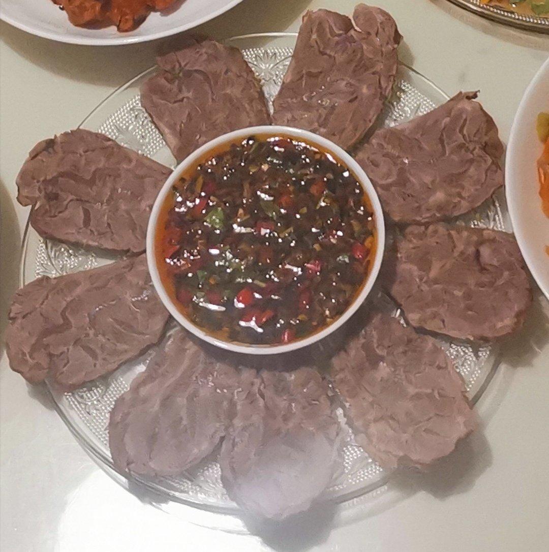 卤牛肉