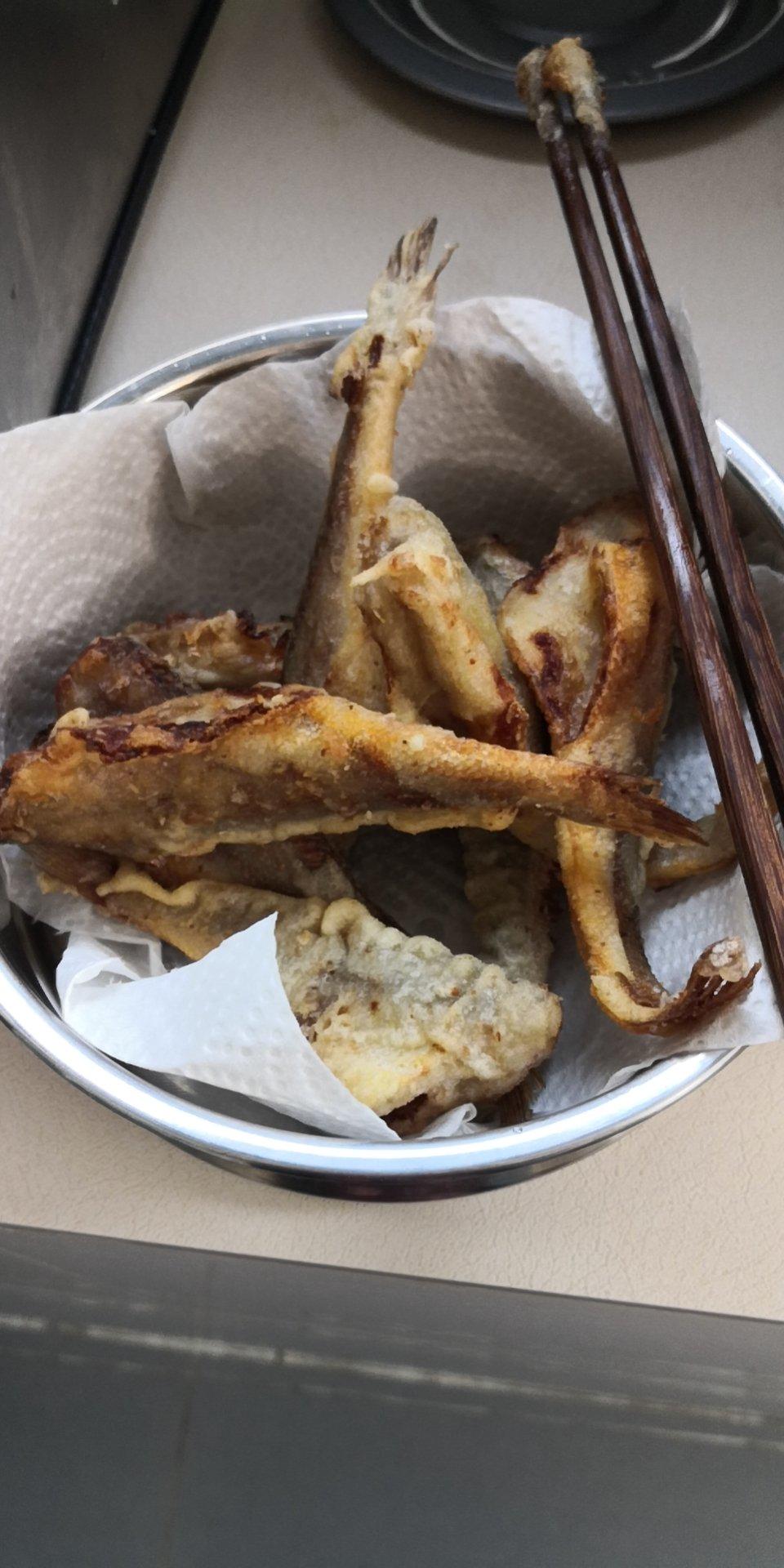 酥炸小黄花鱼