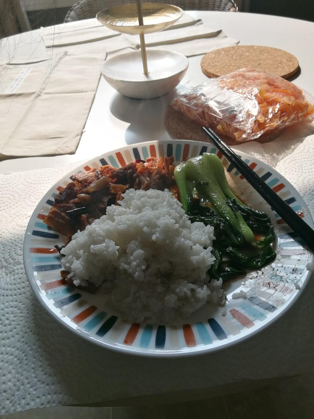 农家小炒肉【记忆中勾魂的油汤】