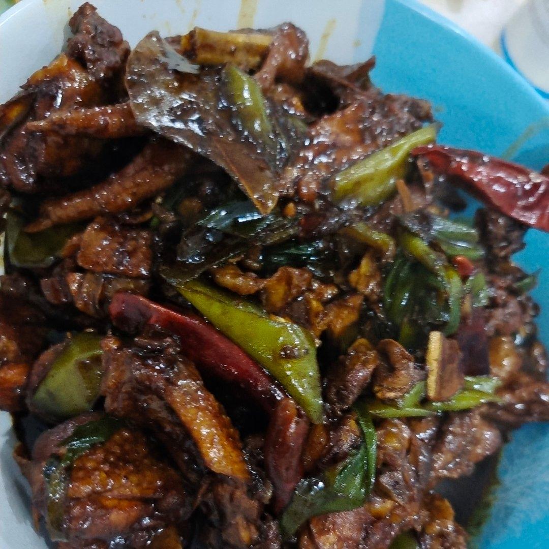 沂蒙炒鸡——好吃到舔盘
