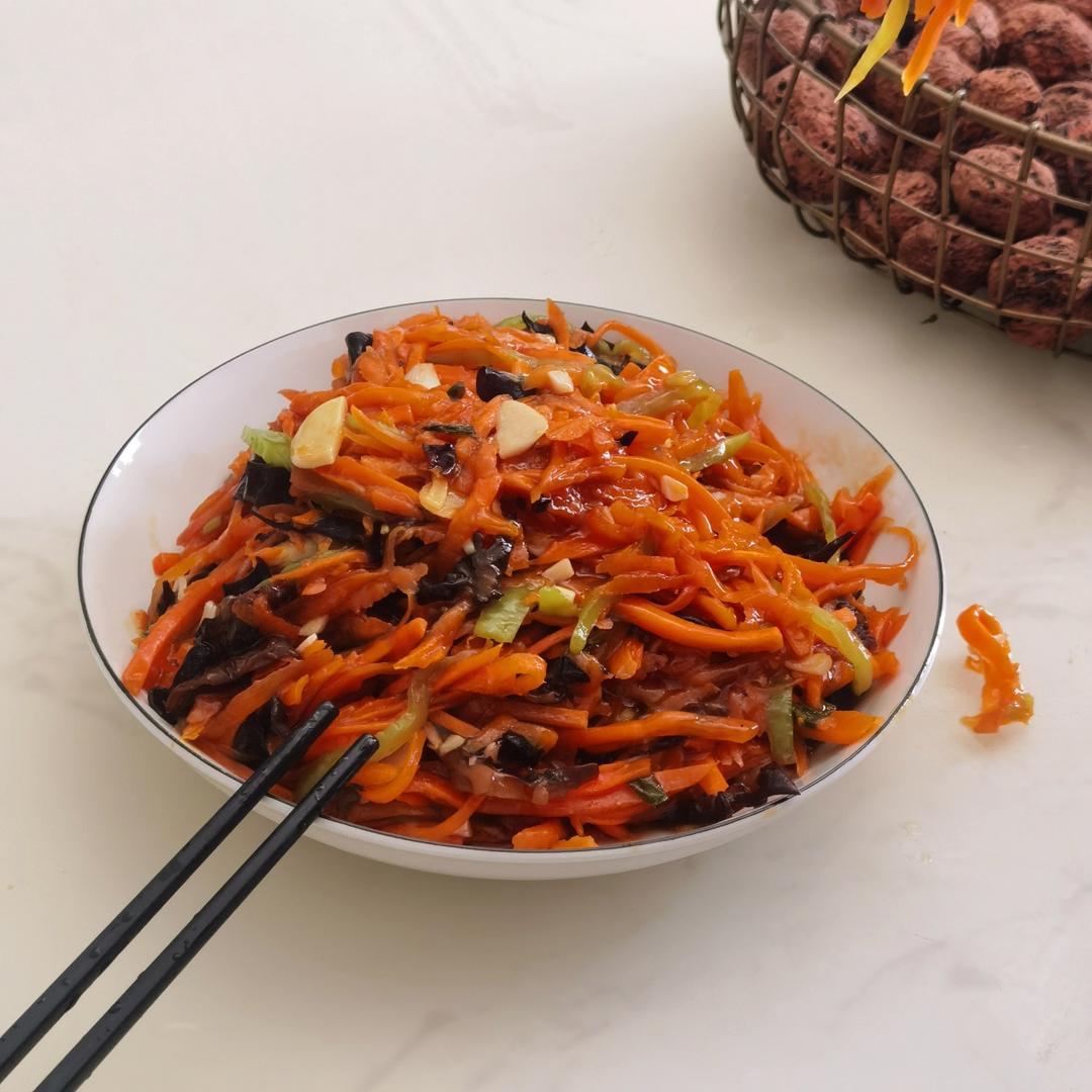 零难度❗️超级下饭✨酸甜香辣的胡萝卜辣椒丝