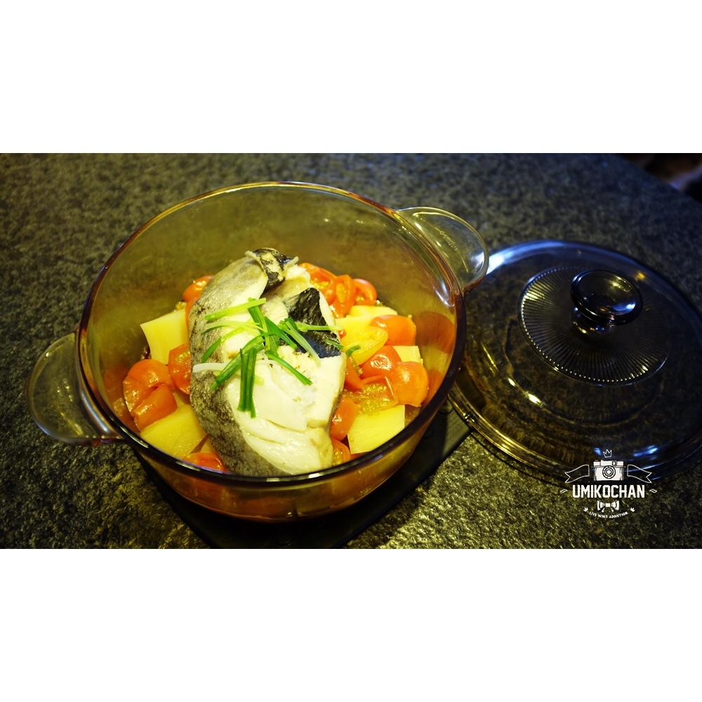 八时入席菜谱——番茄薯仔鳕鱼煲