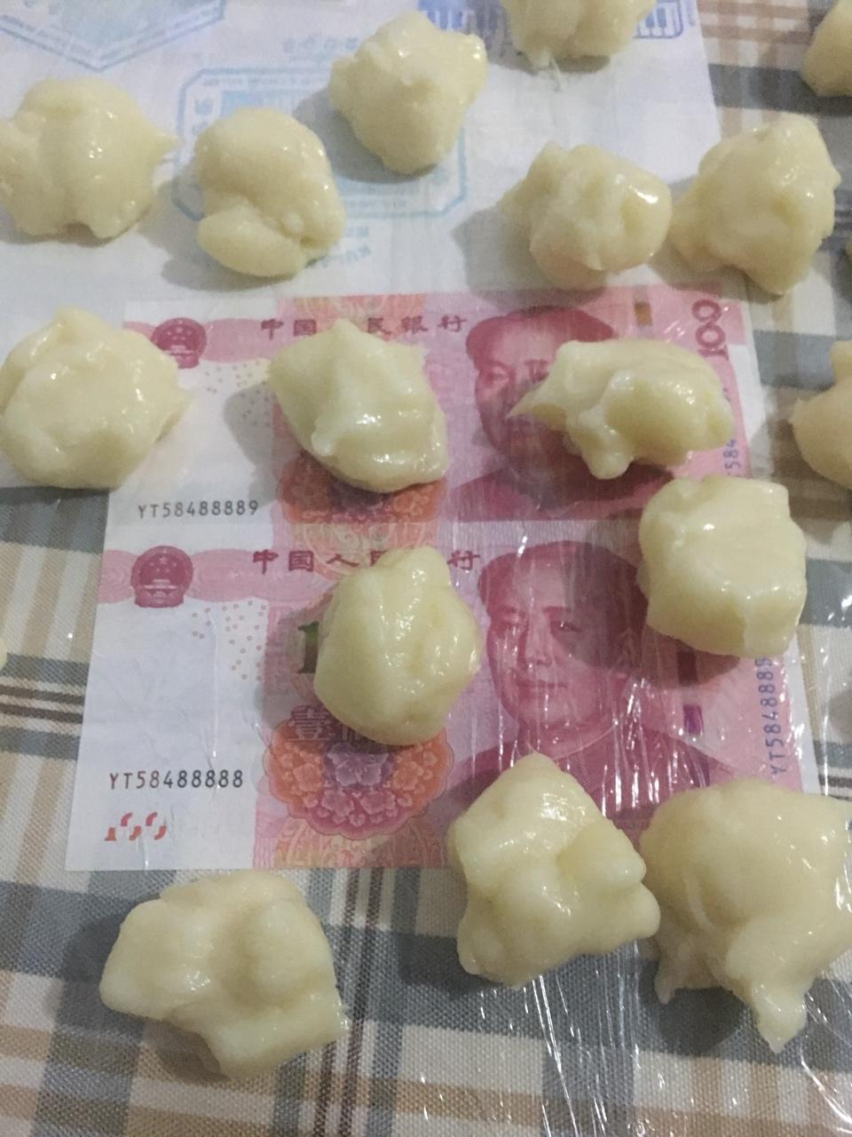 榴莲冰皮月饼