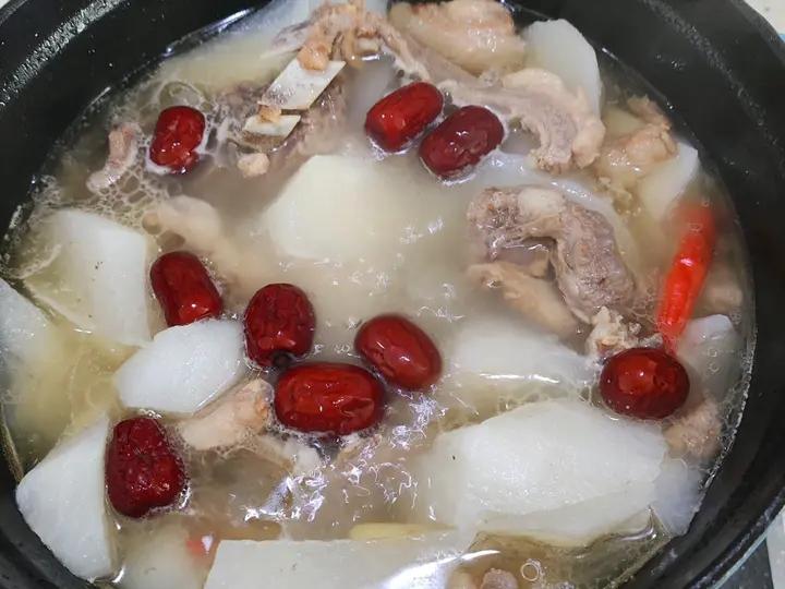 冬日御寒羊肉汤
