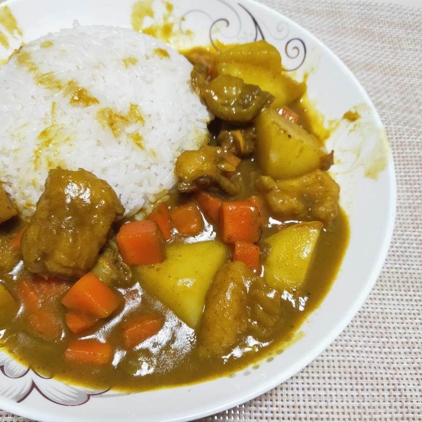 【简单一顿】咖喱海鲜盖饭