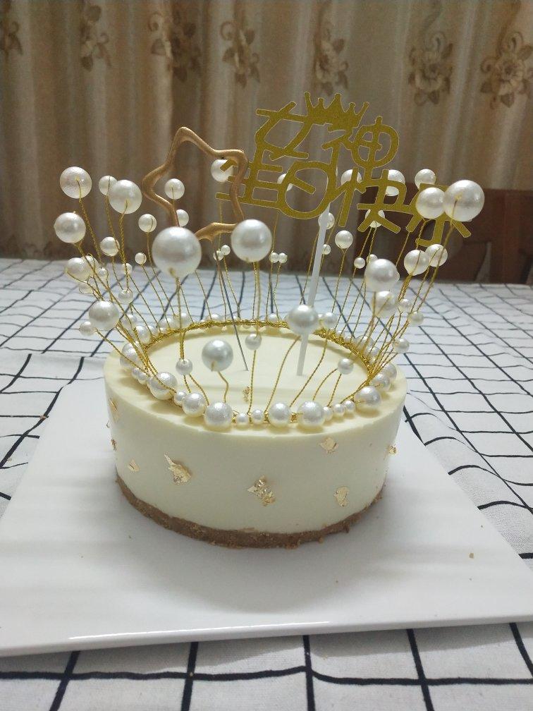 草莓果粒冻芝士蛋糕