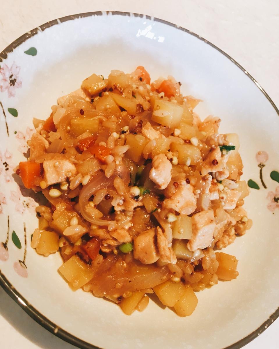 【健康三餐】香喷喷孜然鸡肉闷饭