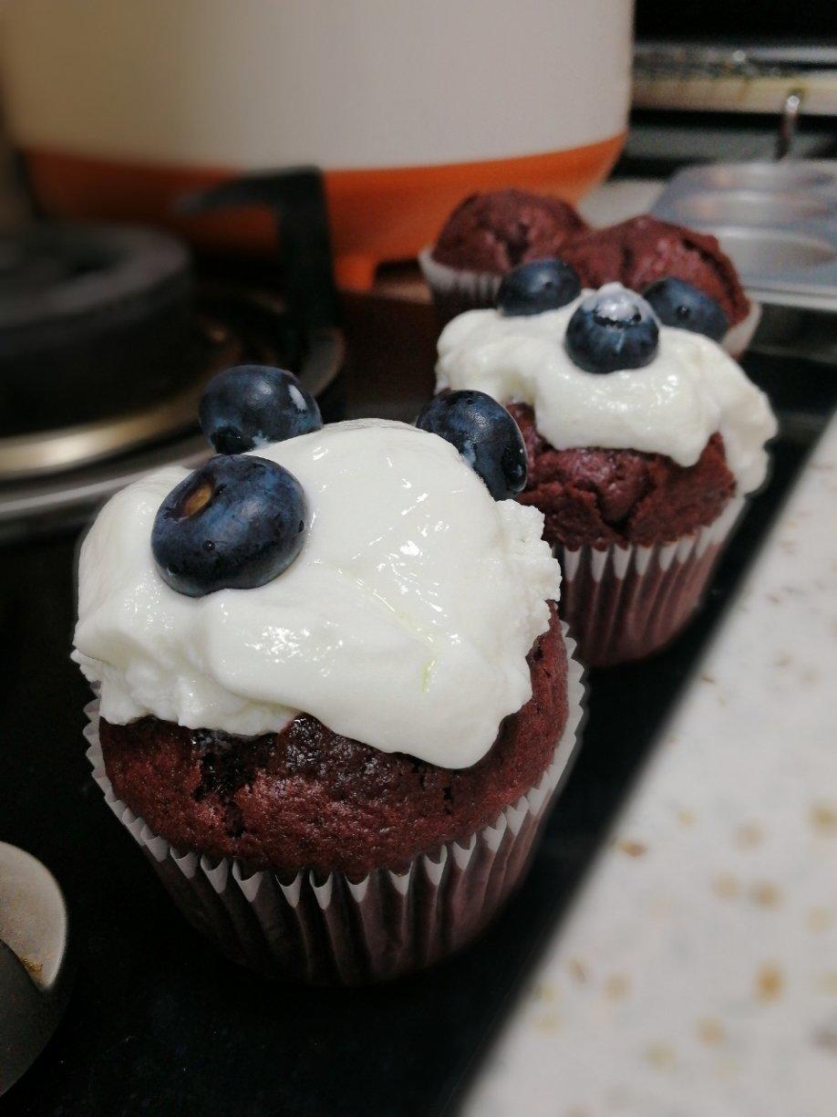 传统红丝绒杯子蛋糕（极软无泡打粉）Red velvet cupcake