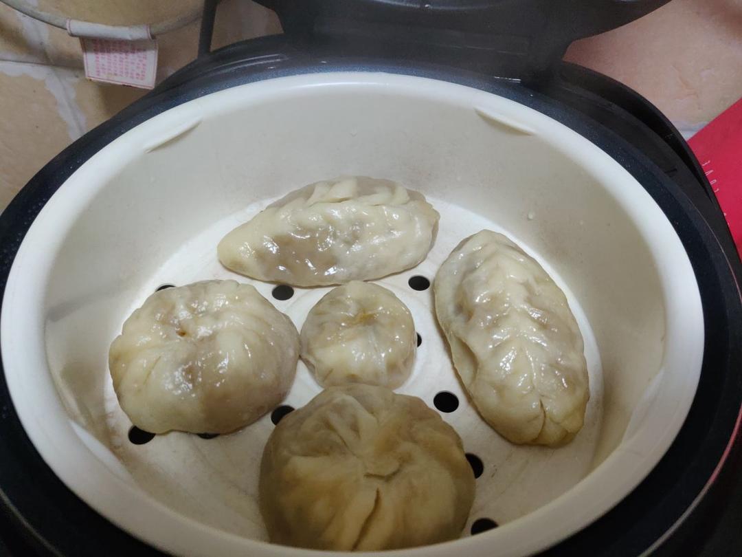 阿黎的灌汤包