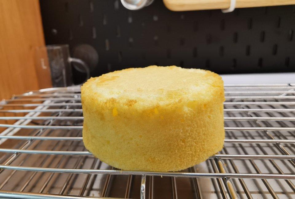 一颗鸡蛋的椰香戚风