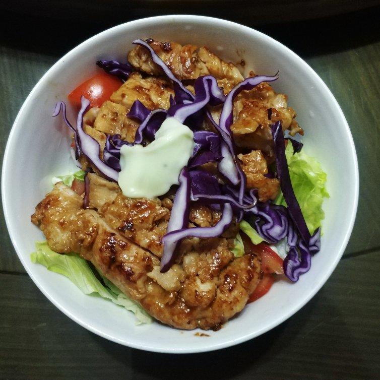 【减脂小厨房】鲜蔬鸡肉沙拉