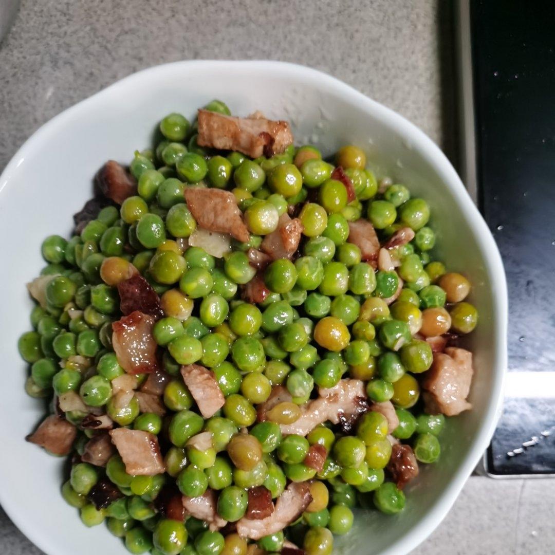 豌豆炒腊肉