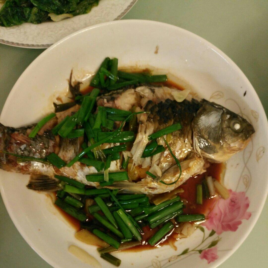 清蒸鲫鱼