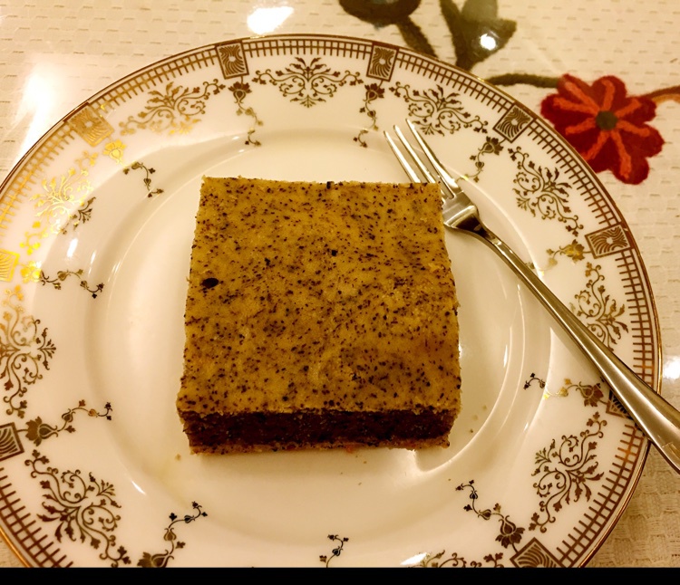 红茶蔓越莓比滋可巧蛋糕