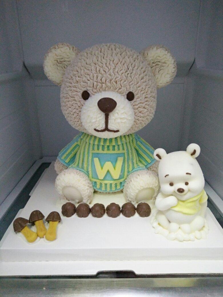 3D立体卡通小熊慕斯蛋糕