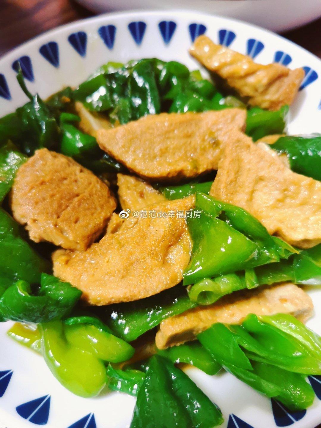 青椒炒油炸素鸡