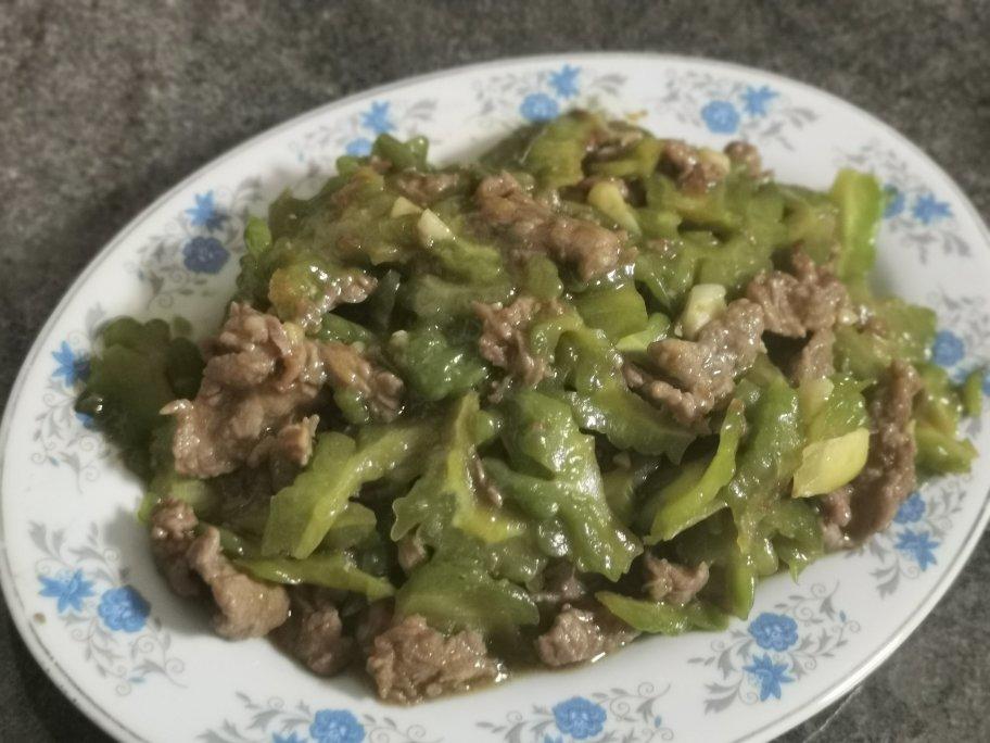 苦瓜炒牛肉