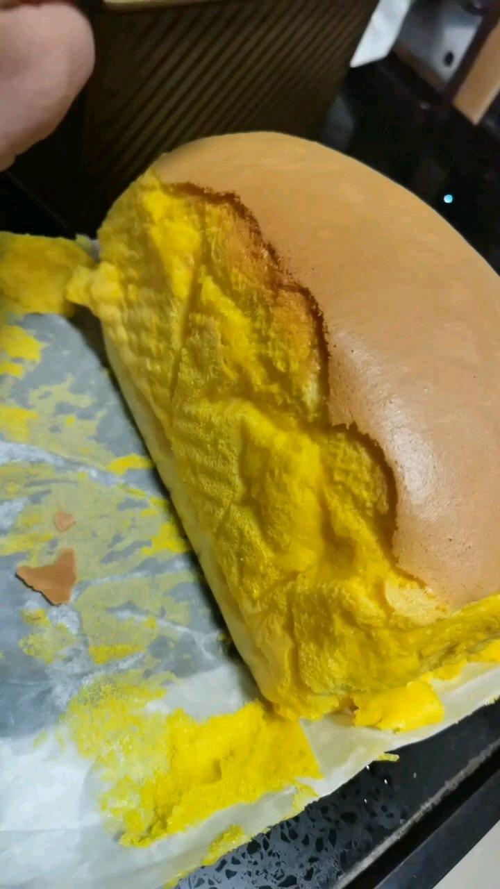 土司盒古早味蛋糕