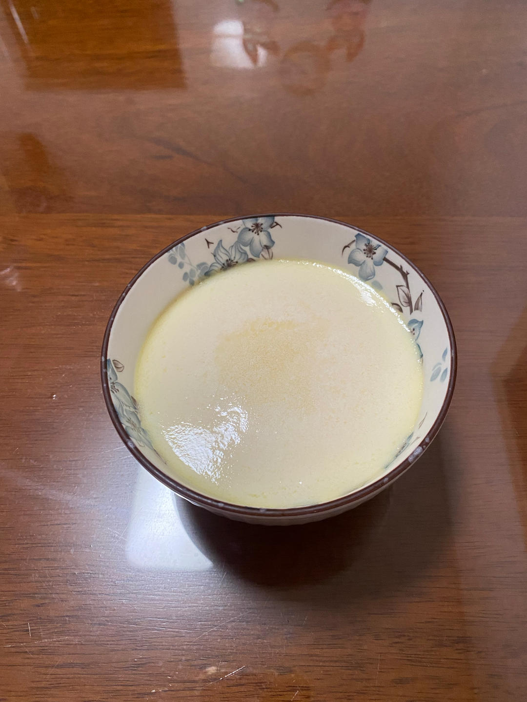 嫩滑牛奶炖蛋