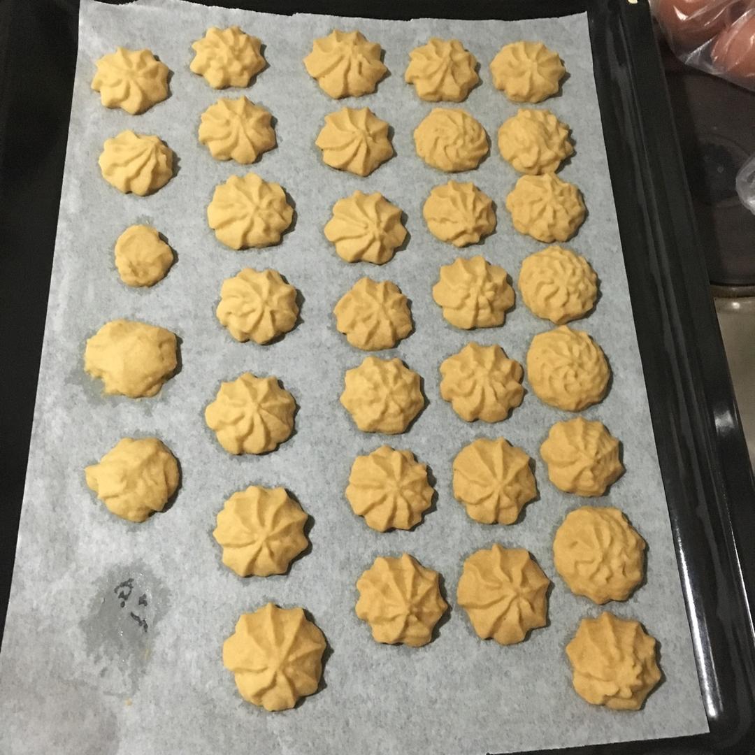 一抿即化酥到掉渣的珍妮曲奇云顶小花/烘焙视频饼干篇1