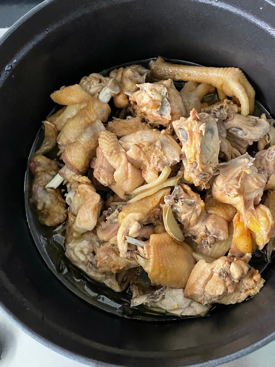 铸铁锅无水葱油鸡