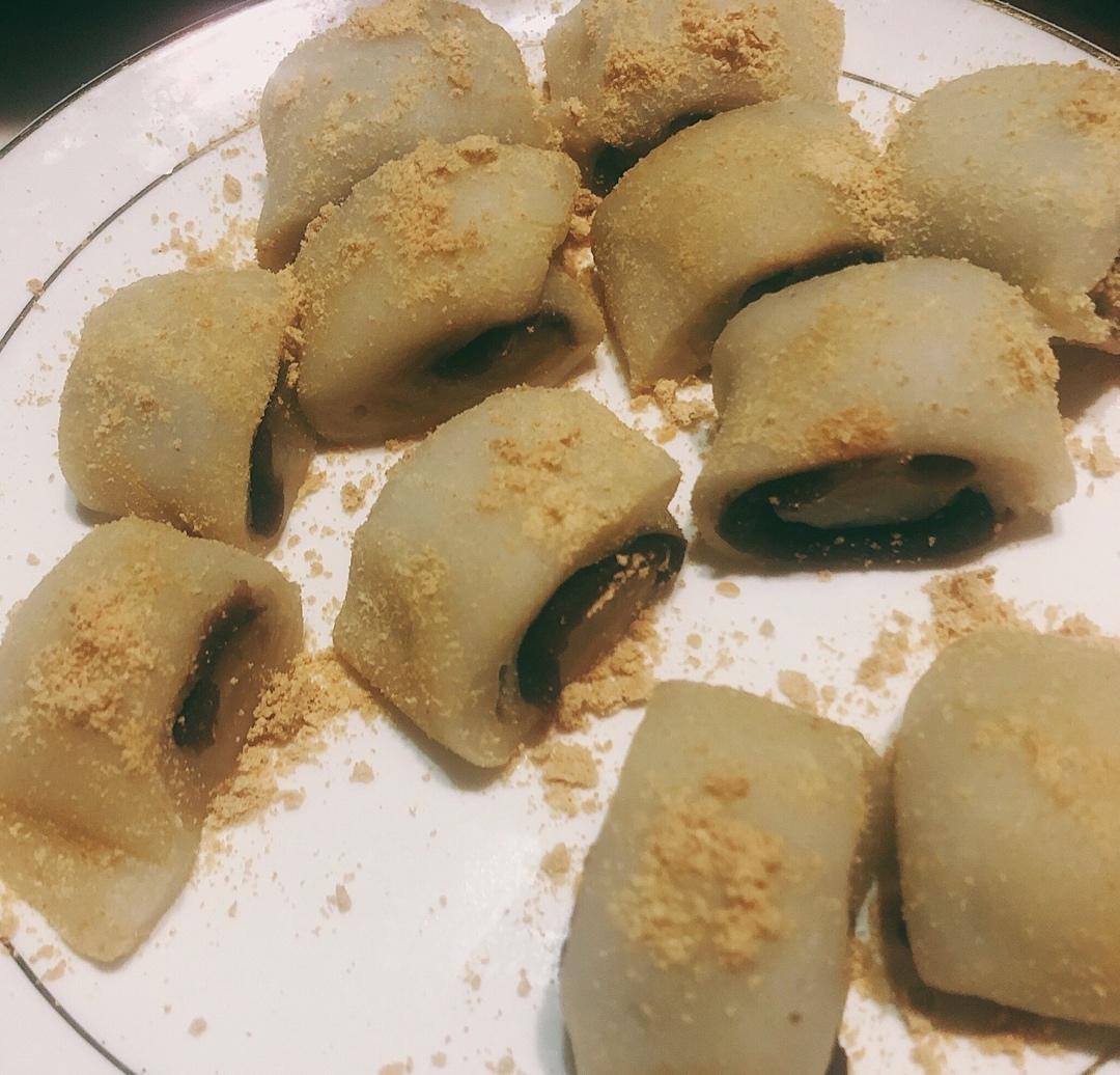 此配方做出的驴打滚无比软糯，放一天还是软的