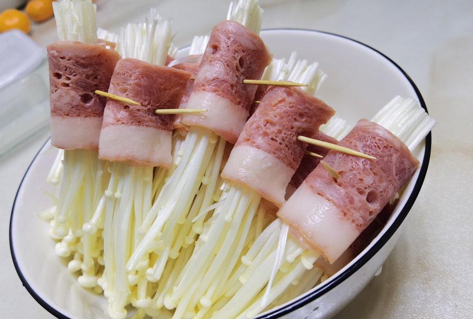 金针菇培根卷