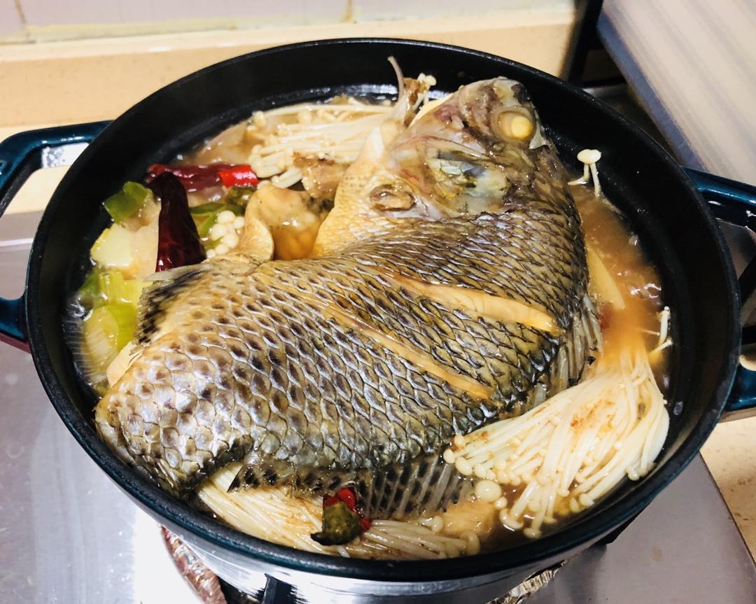 家炖鱼