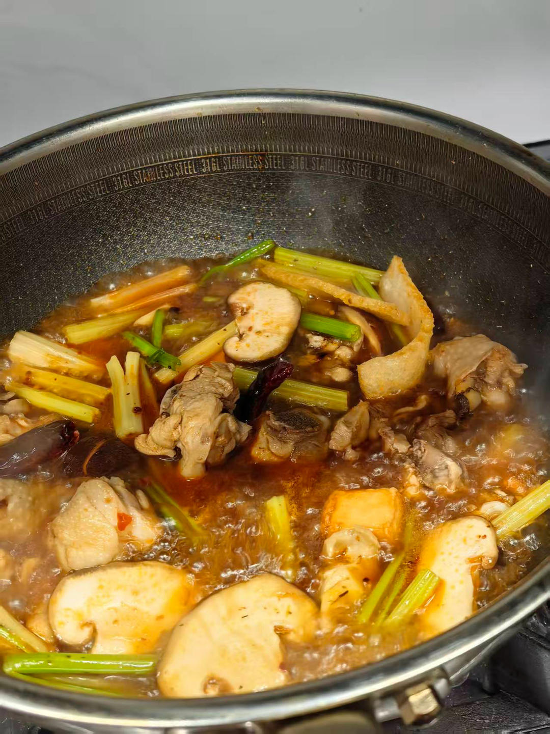 地道的重庆鸡公煲