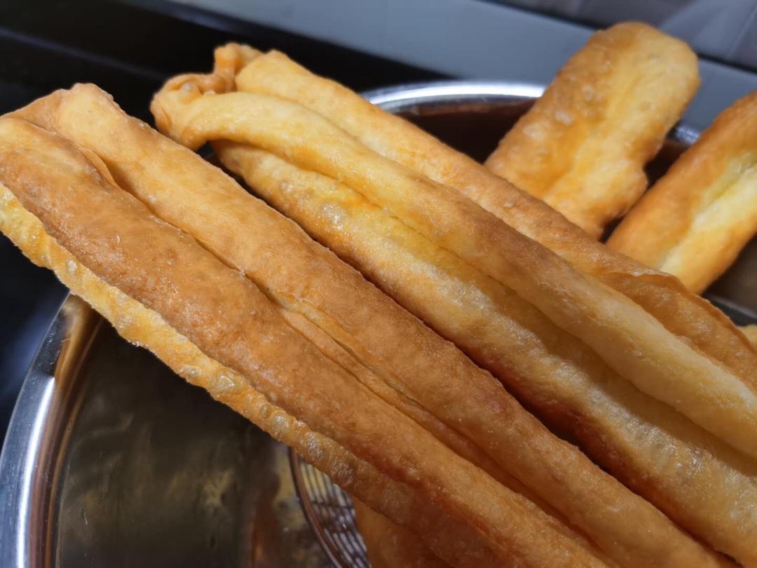自制无泡打粉油条