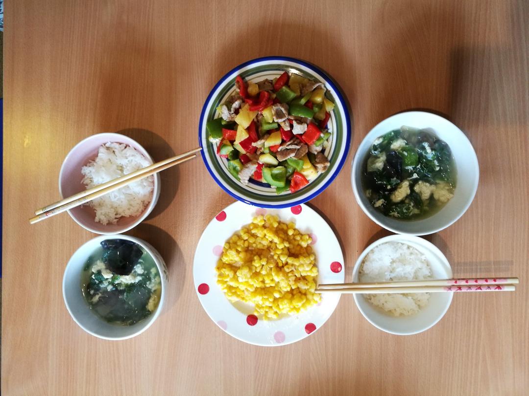 超简单超好吃的菠萝炒肉